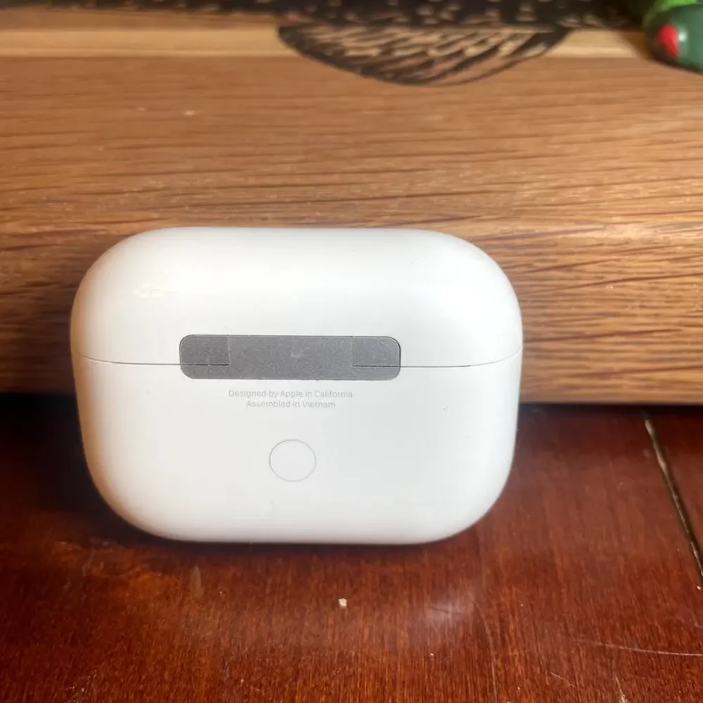 Apple Airpods Pro Charging Case 1st Generation Wireless A2190 EMC 3326